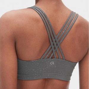 Gap Fit Eclipse Medium Support Strappy Sports Bra